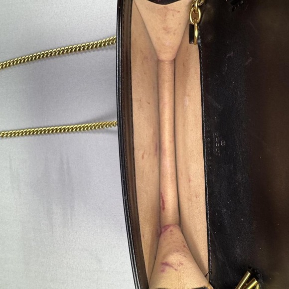 Gucci Marmont Wallet on Chain Black Leather Heart Detail Crossbody Bag - Picture 5 of 8